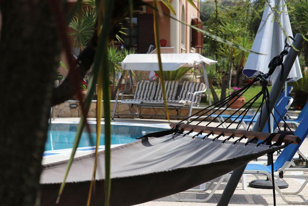 Mary Helen Apartments Kassiopi Luaran gambar